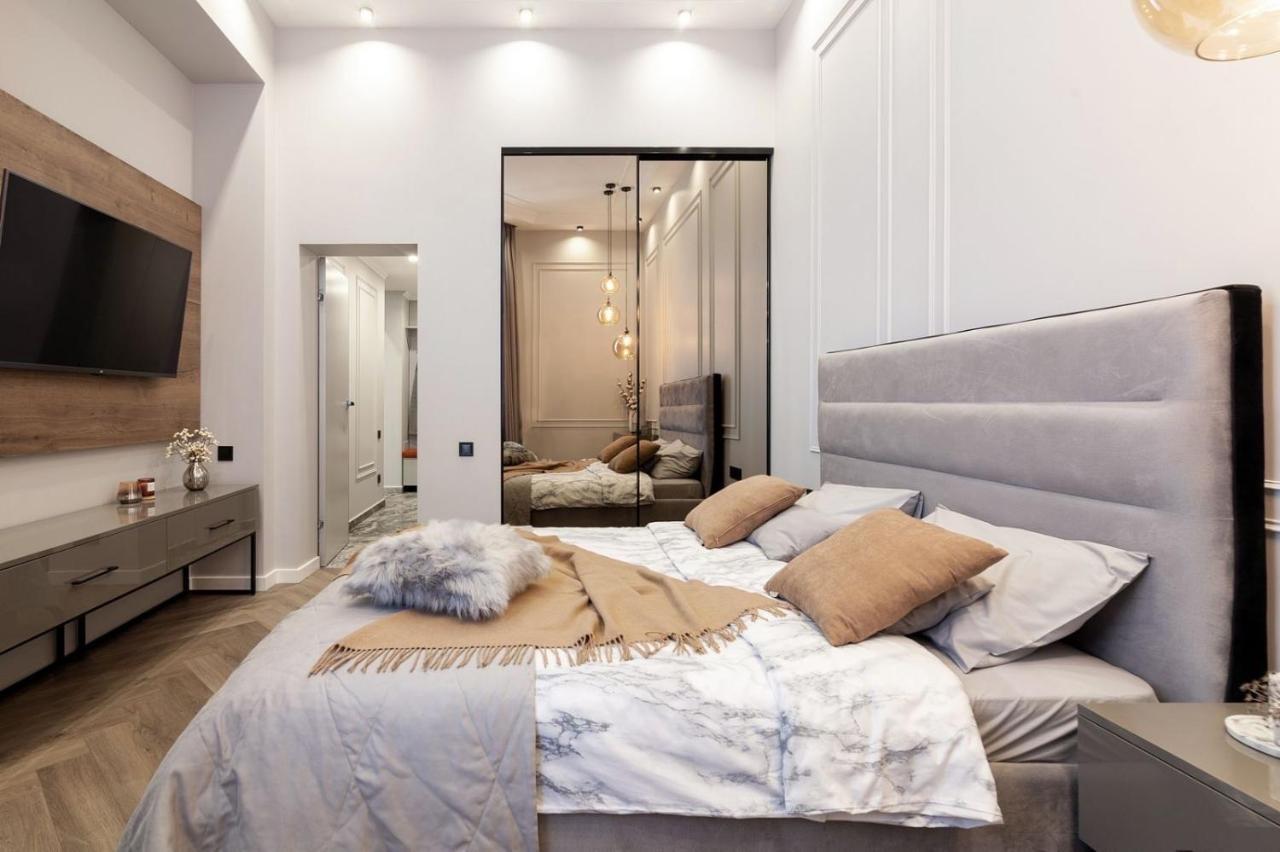 кості левицького 11 Daire Lviv